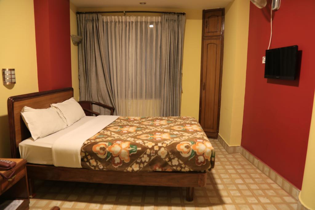 Heritage Home Hotel And Guest House Катманду Экстерьер фото